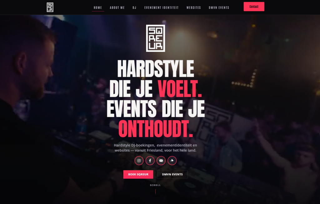 SQREUR tijdens een hardstyle liveset